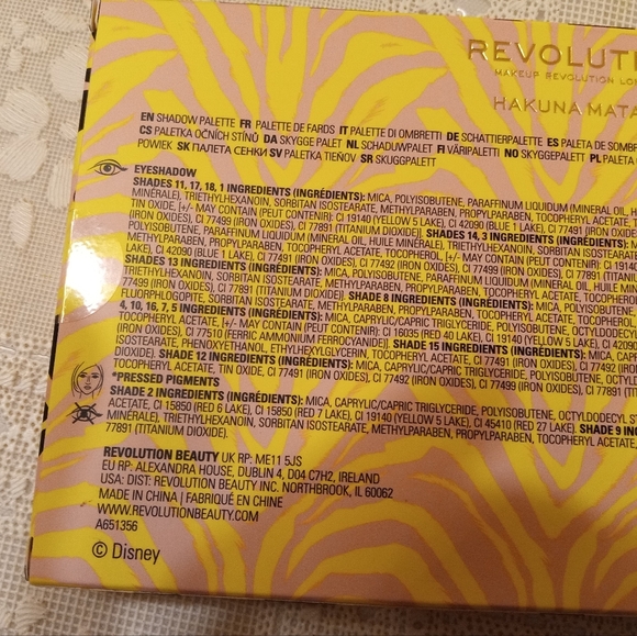 🆕 Disney's Lion King Revolution HAKUNA MATATA Eyeshadow Palette, Sealed, NIB - Picture 9 of 12